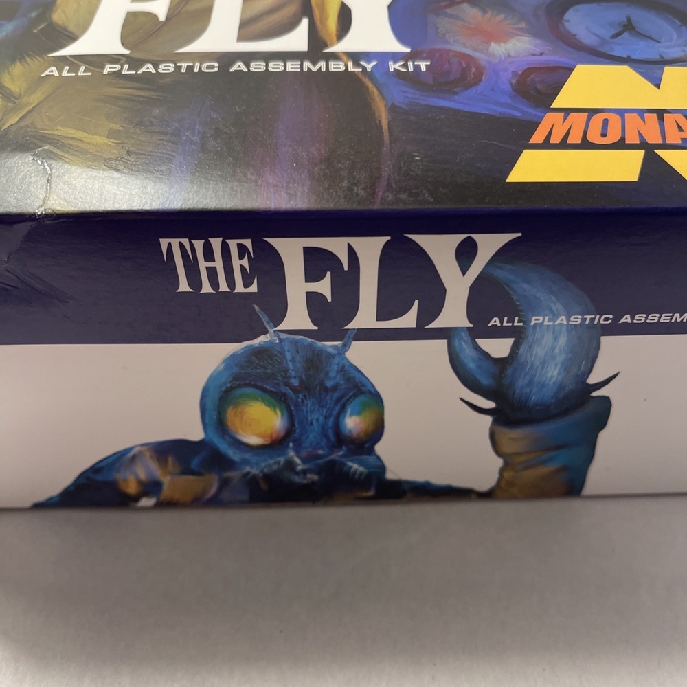 Monarch 1/8 Scale The Fly Model Kit New Open Box 451-200 2022 - Picture 3 of 13